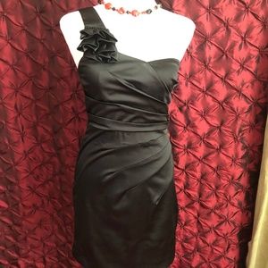 π Mystic one shoulder Cocktail Dress